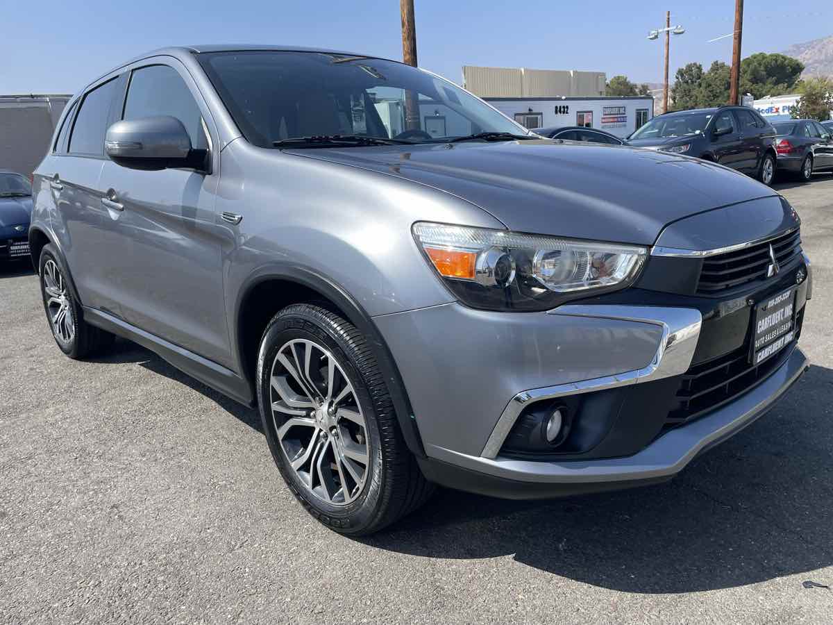 2017 Mitsubishi Outlander Sport SE 2.4