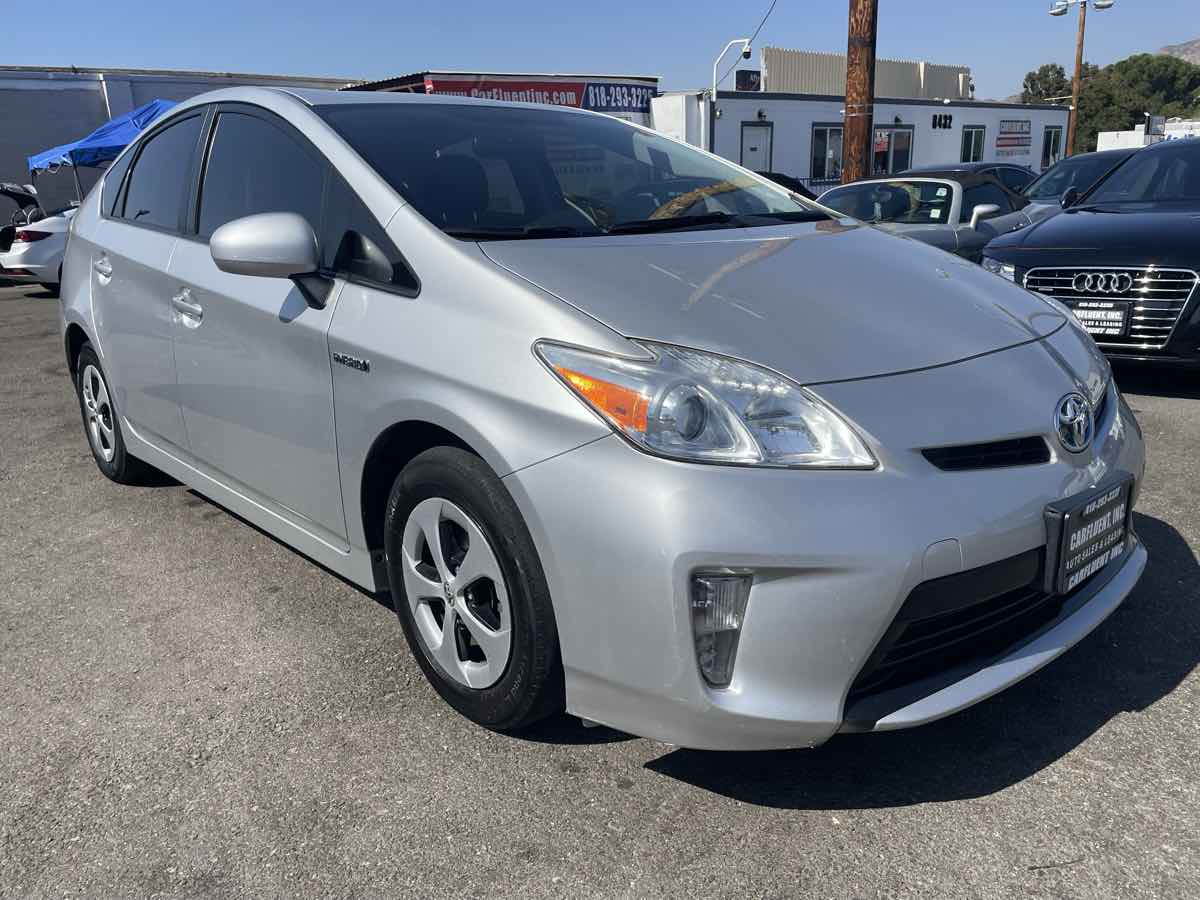 2013 Toyota Prius Three