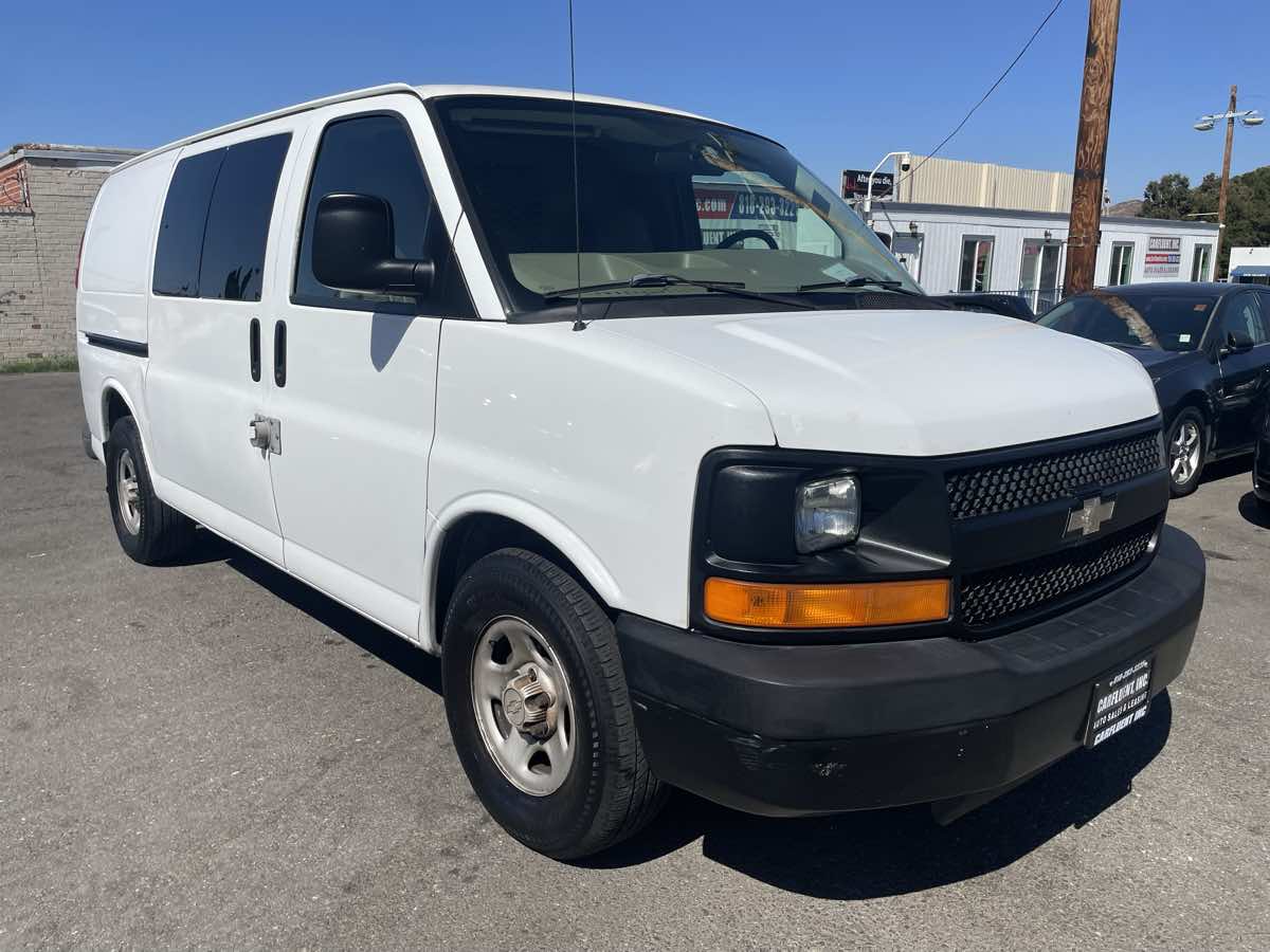 2008 Chevrolet Express Cargo Van 