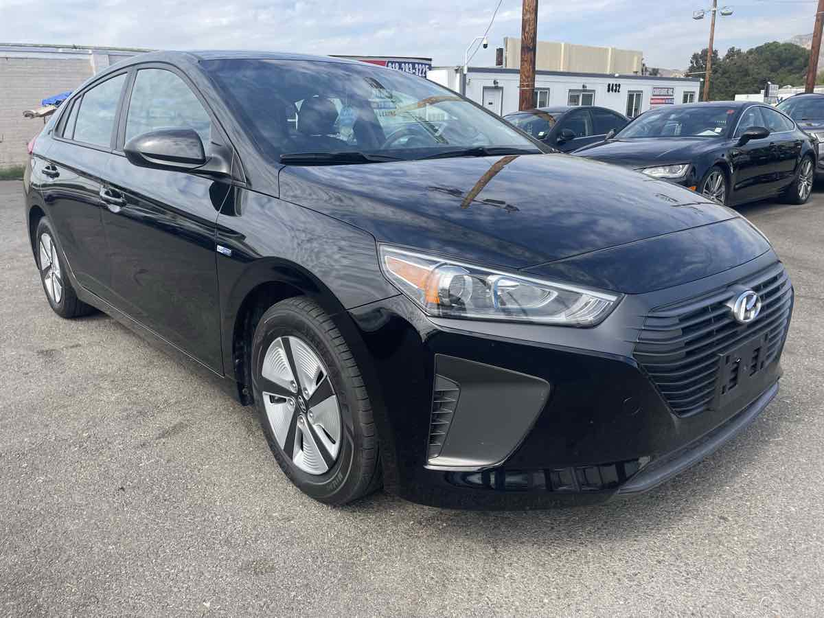 2019 Hyundai Ioniq Hybrid Blue