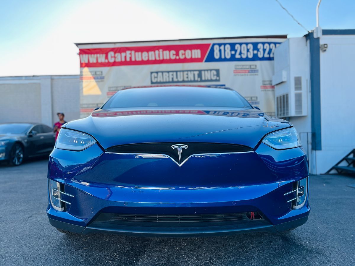 2016 Tesla Model X 60D - Photo 3