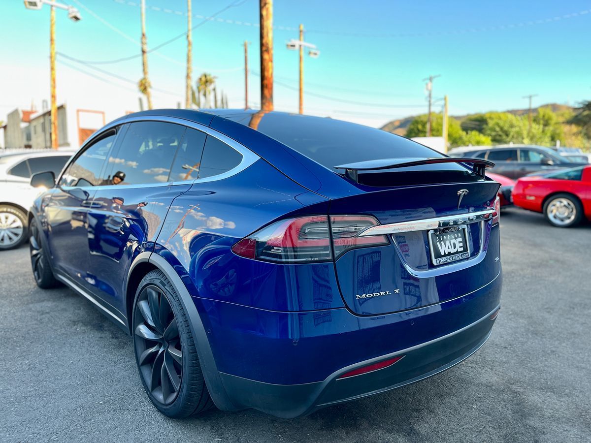 2016 Tesla Model X 60D - Photo 8