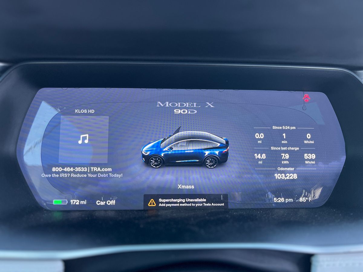 2016 Tesla Model X 60D - Photo 9