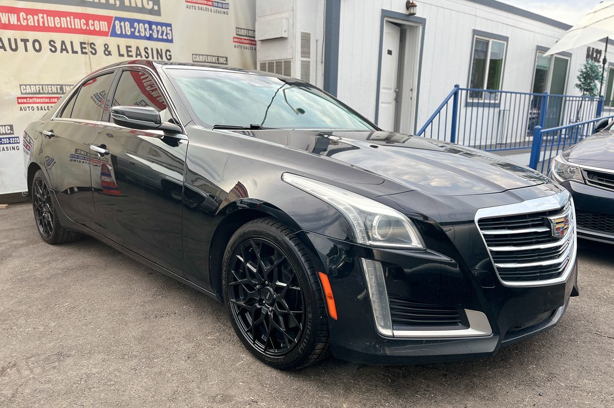 2016 Cadillac CTS Sedan Luxury photo 2