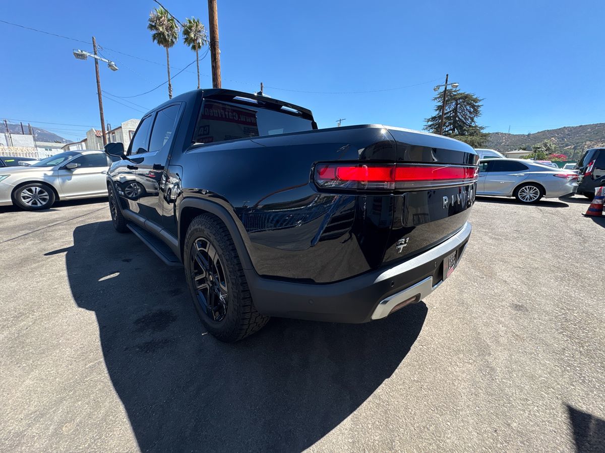 2023 Rivian R1T Adventure photo 5