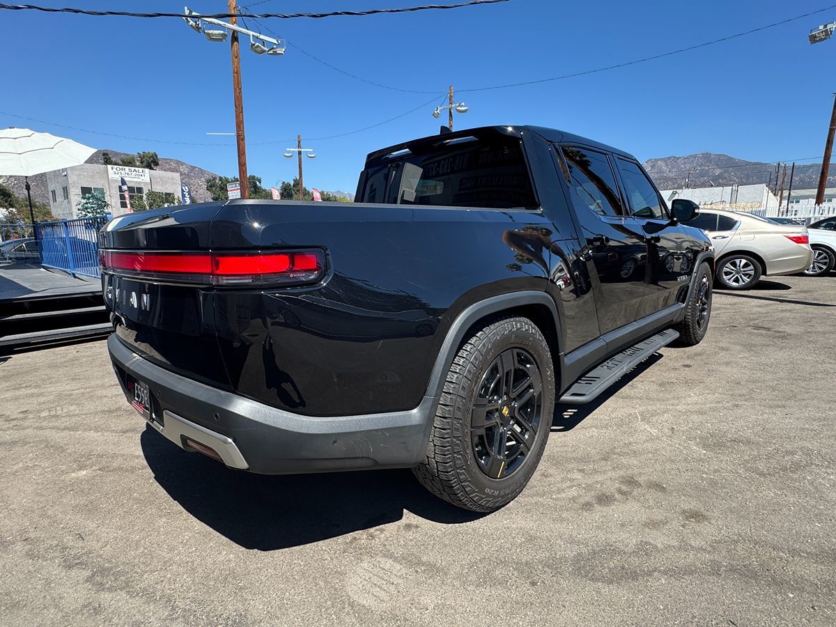 2023 Rivian R1T Adventure photo 6
