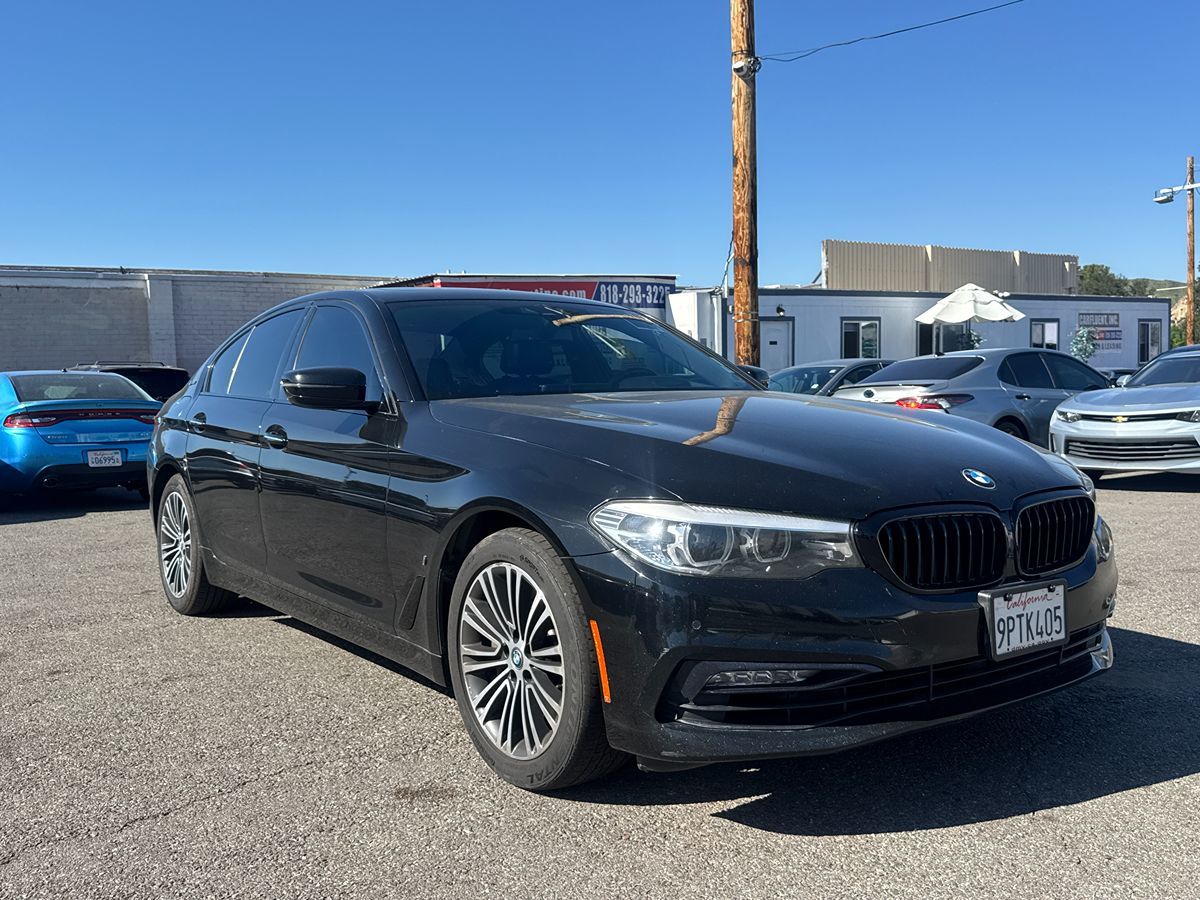 2018 BMW 5 Series 530e iPerformance Sedan's photo