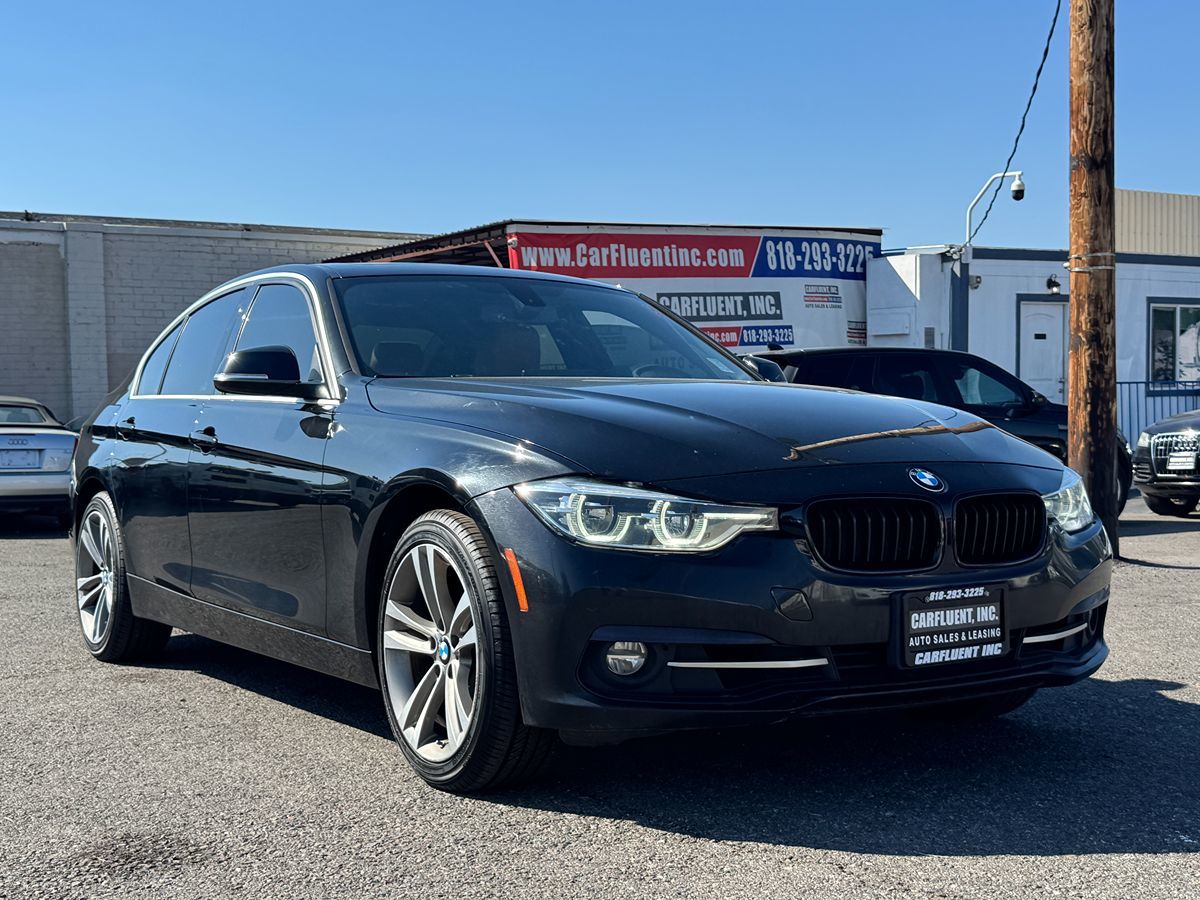 2018 BMW 3 Series 330i xDrive Sedan's photo