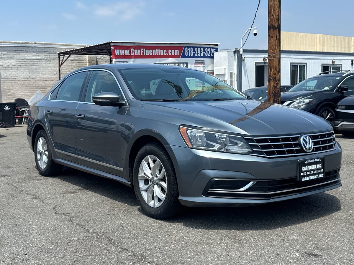 2016 Volkswagen Passat 1.8T S Auto PZEV's photo