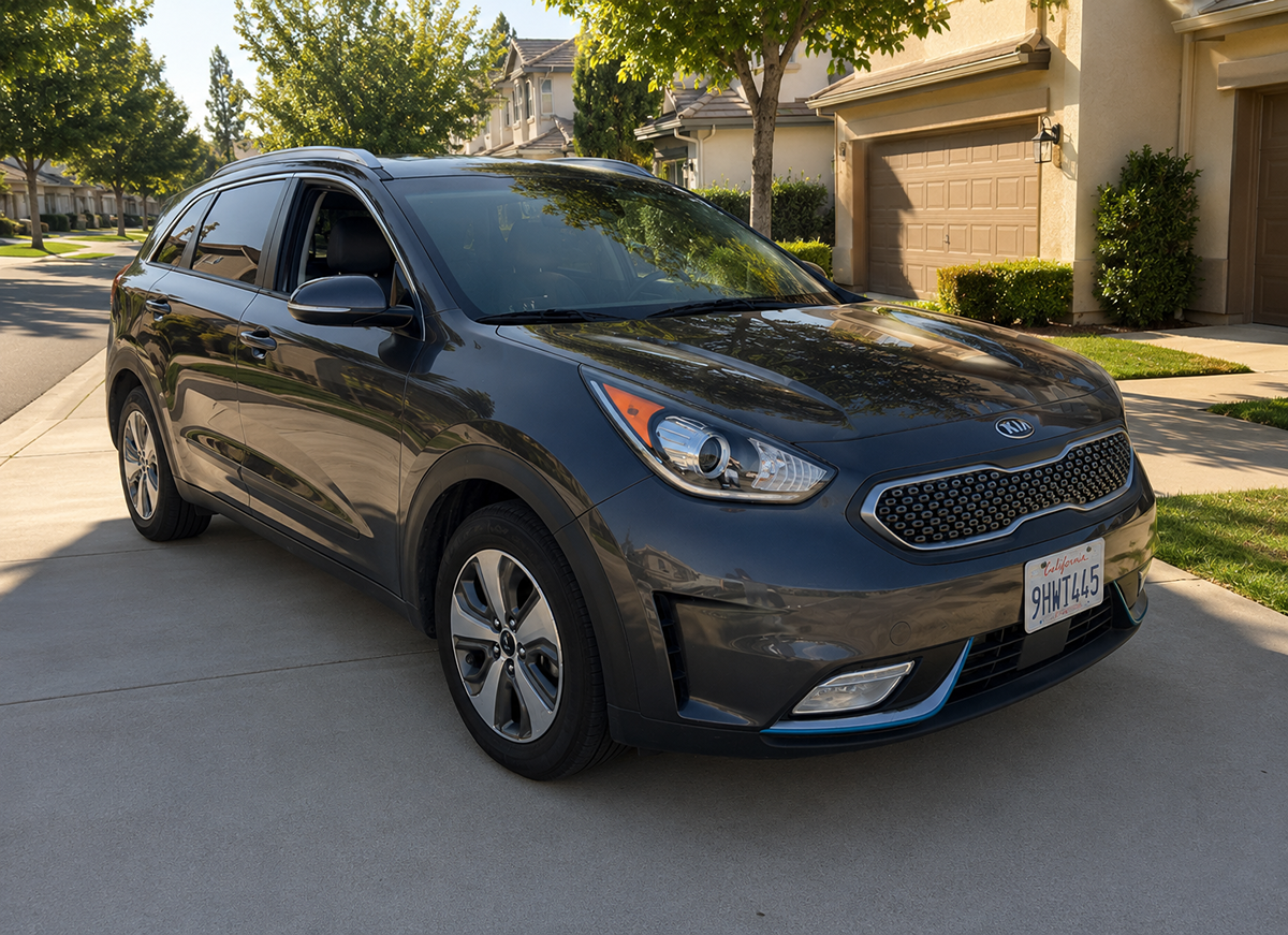  2019 Kia Niro Hybrid Plug-In SUV / Crossover Front-Wheel Drive Automatic