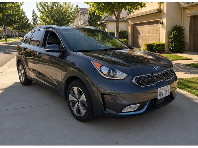 2019 Kia Niro Hybrid Plug-In SUV / Crossover Front-Wheel Drive Automatic