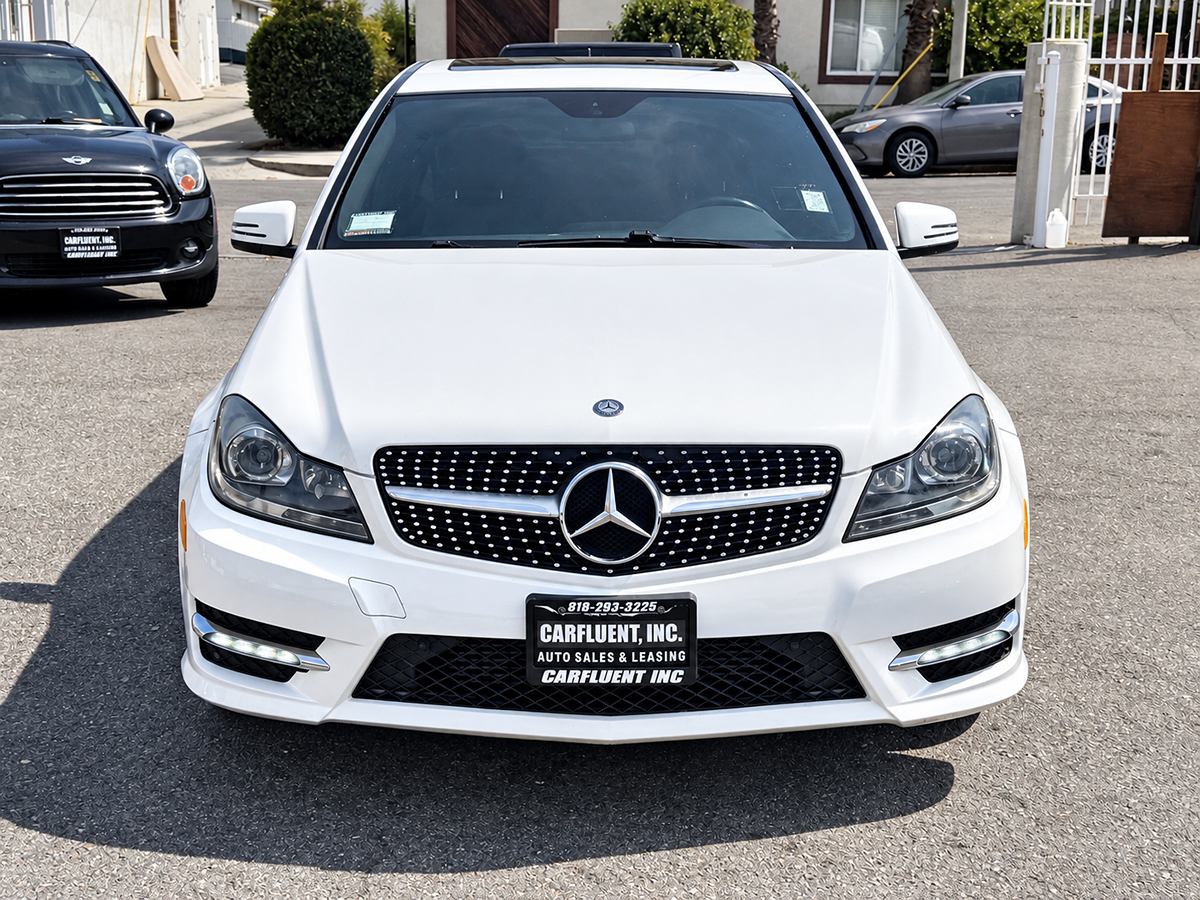 Mercedes-Benz c photo 2