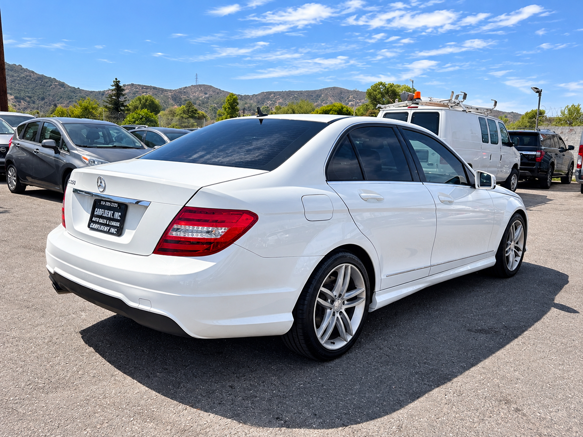 Mercedes-Benz c photo 6