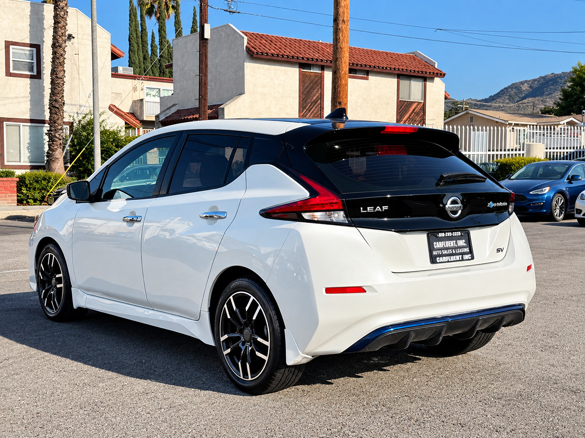 Nissan Leaf photo 6