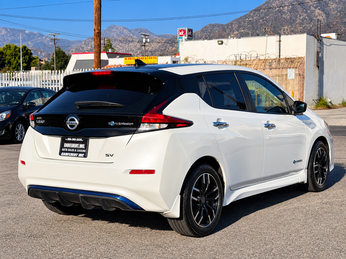 Nissan Leaf photo 7