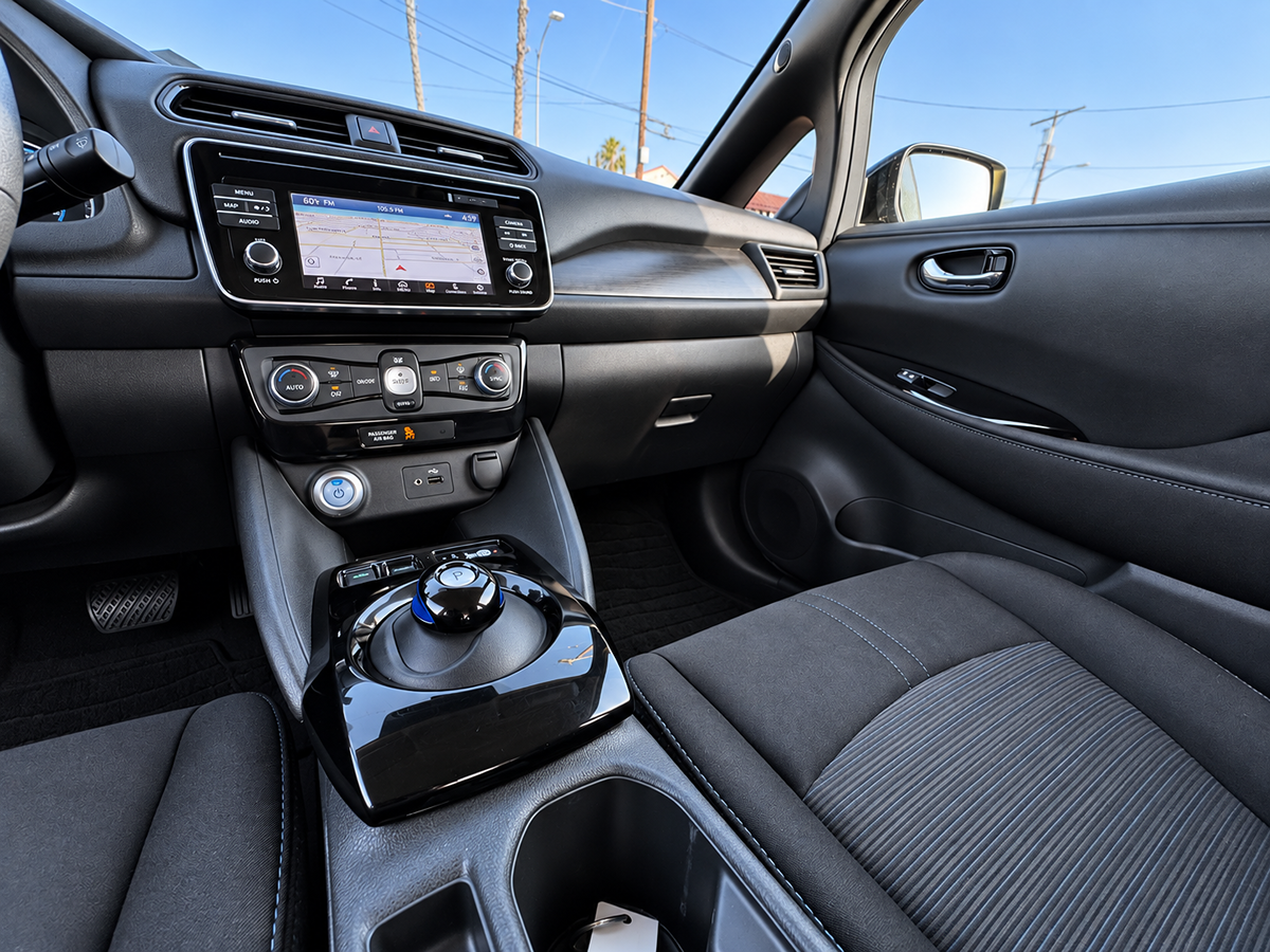 Nissan Leaf photo 16