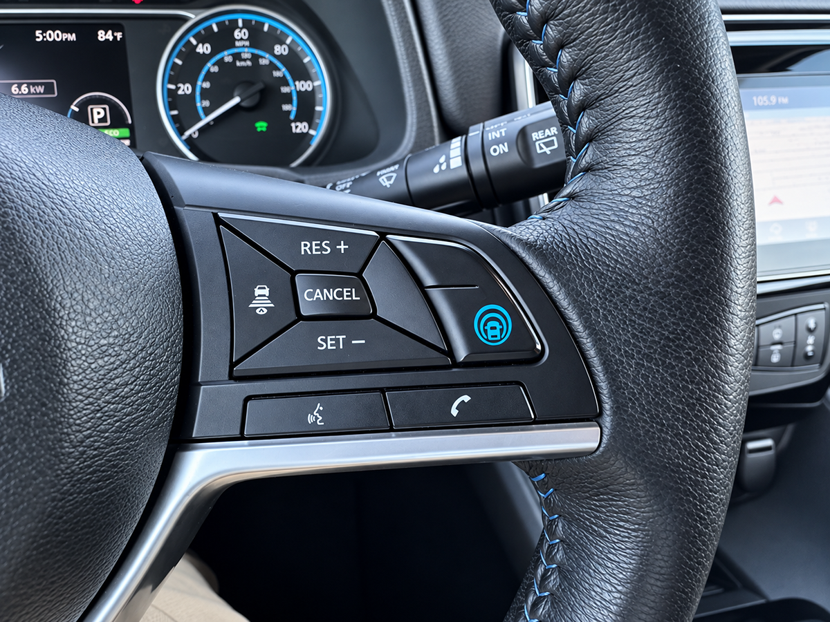 Nissan Leaf photo 23