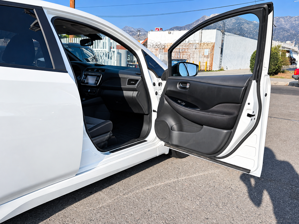 Nissan Leaf photo 29