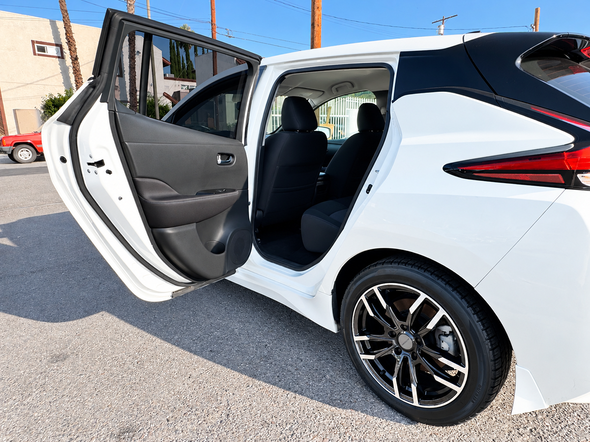 Nissan Leaf photo 33