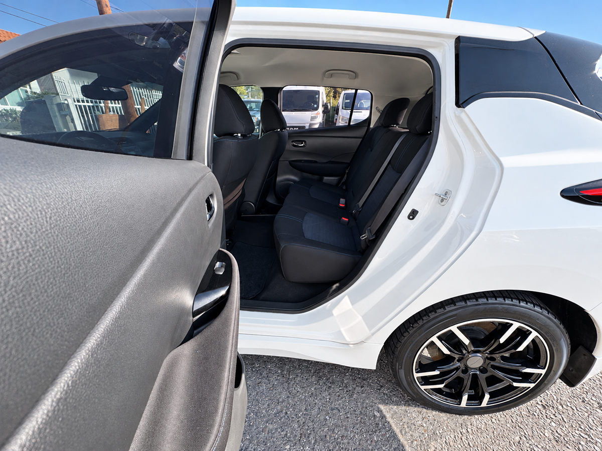 Nissan Leaf photo 34