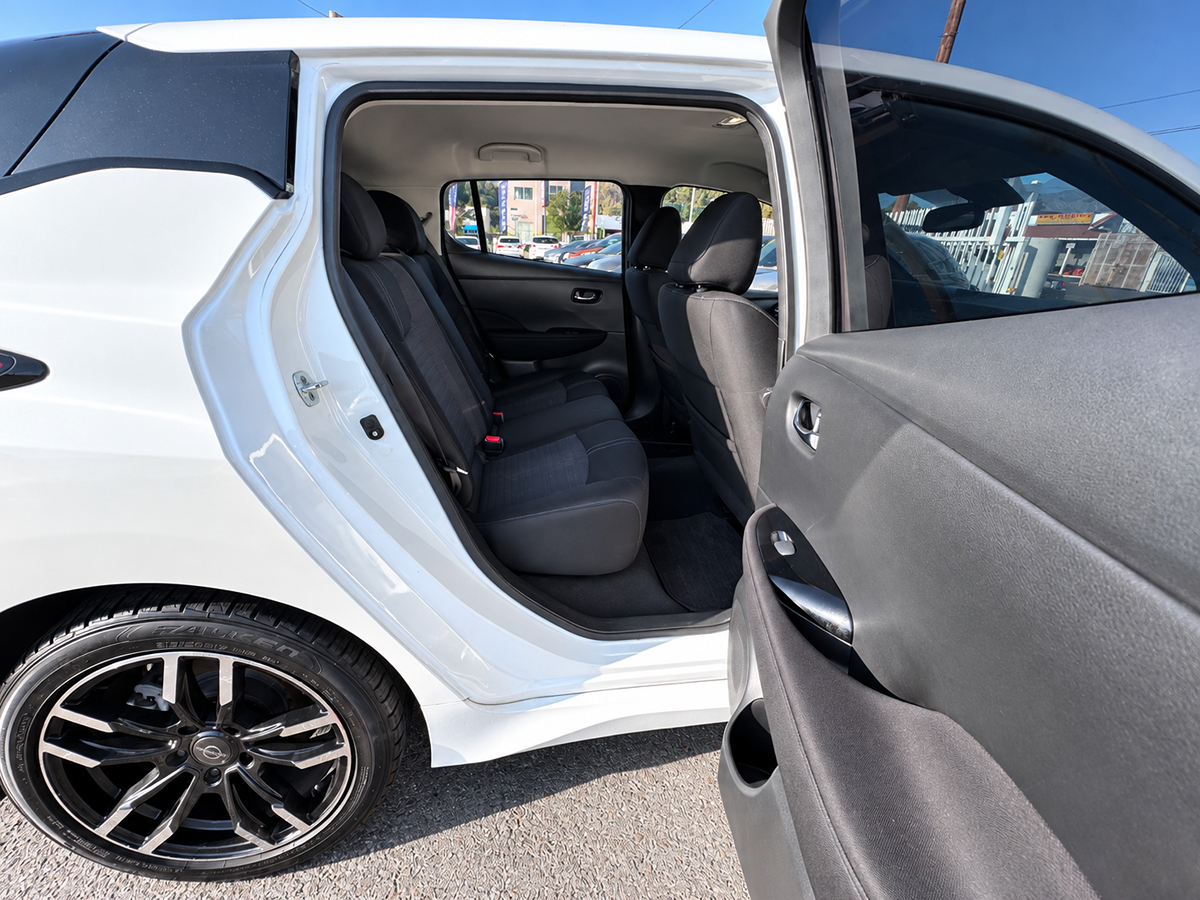 Nissan Leaf photo 37