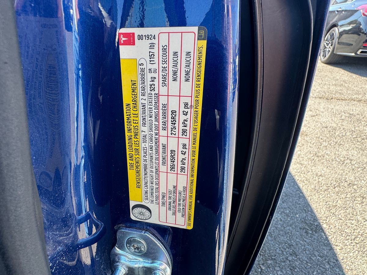 Tesla Model X photo 48