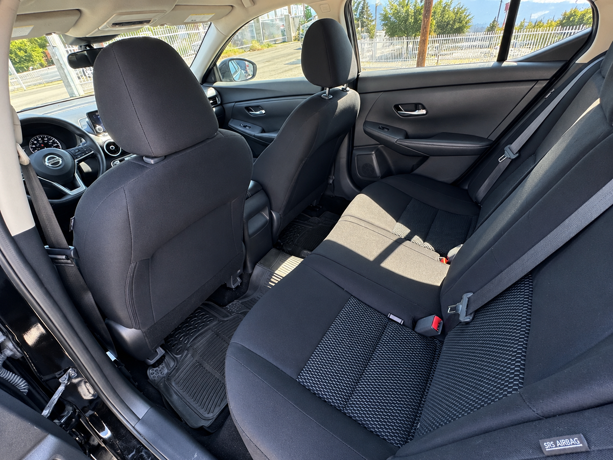 Nissan Sentra photo 25