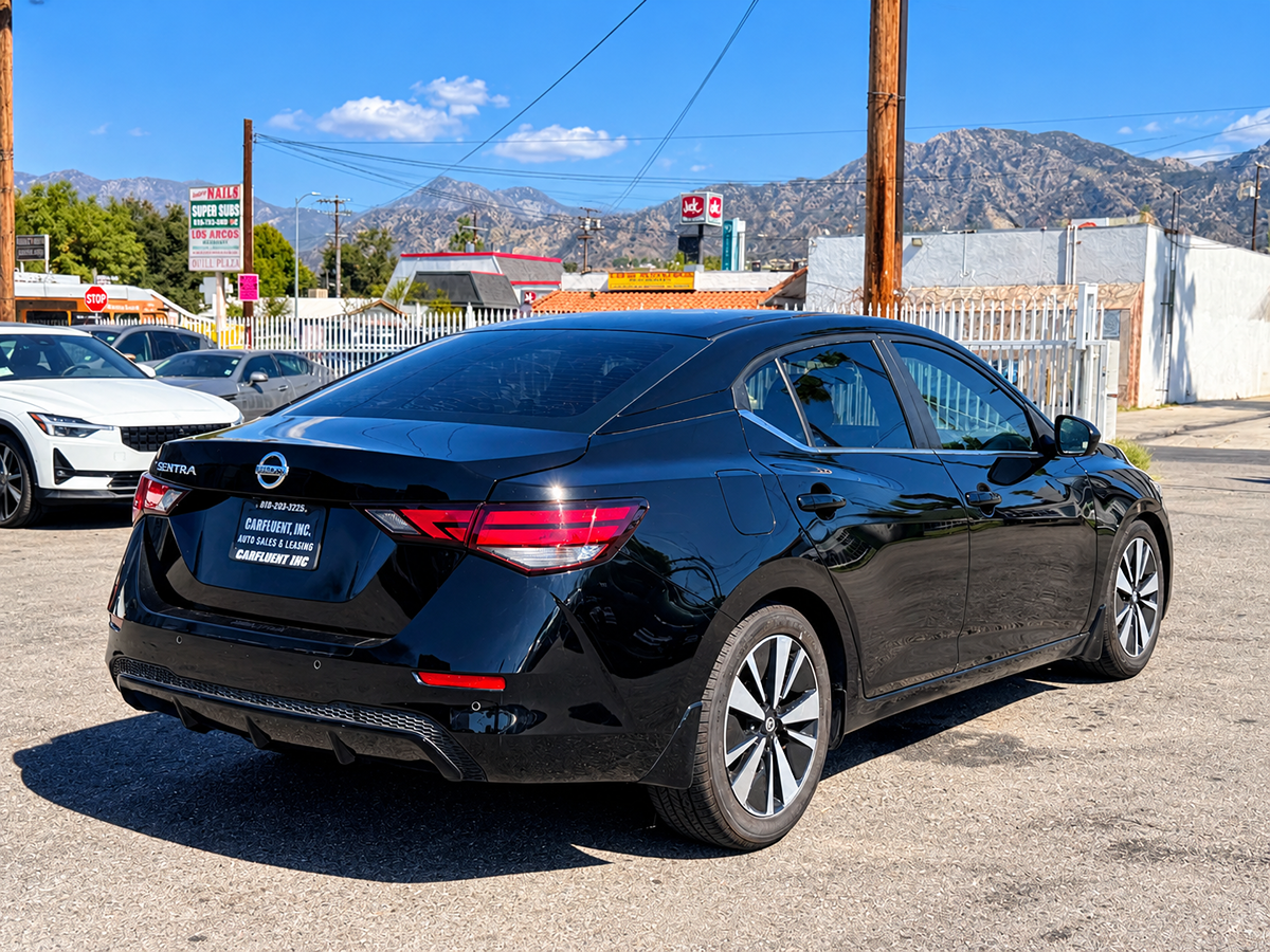 Nissan Sentra photo 7