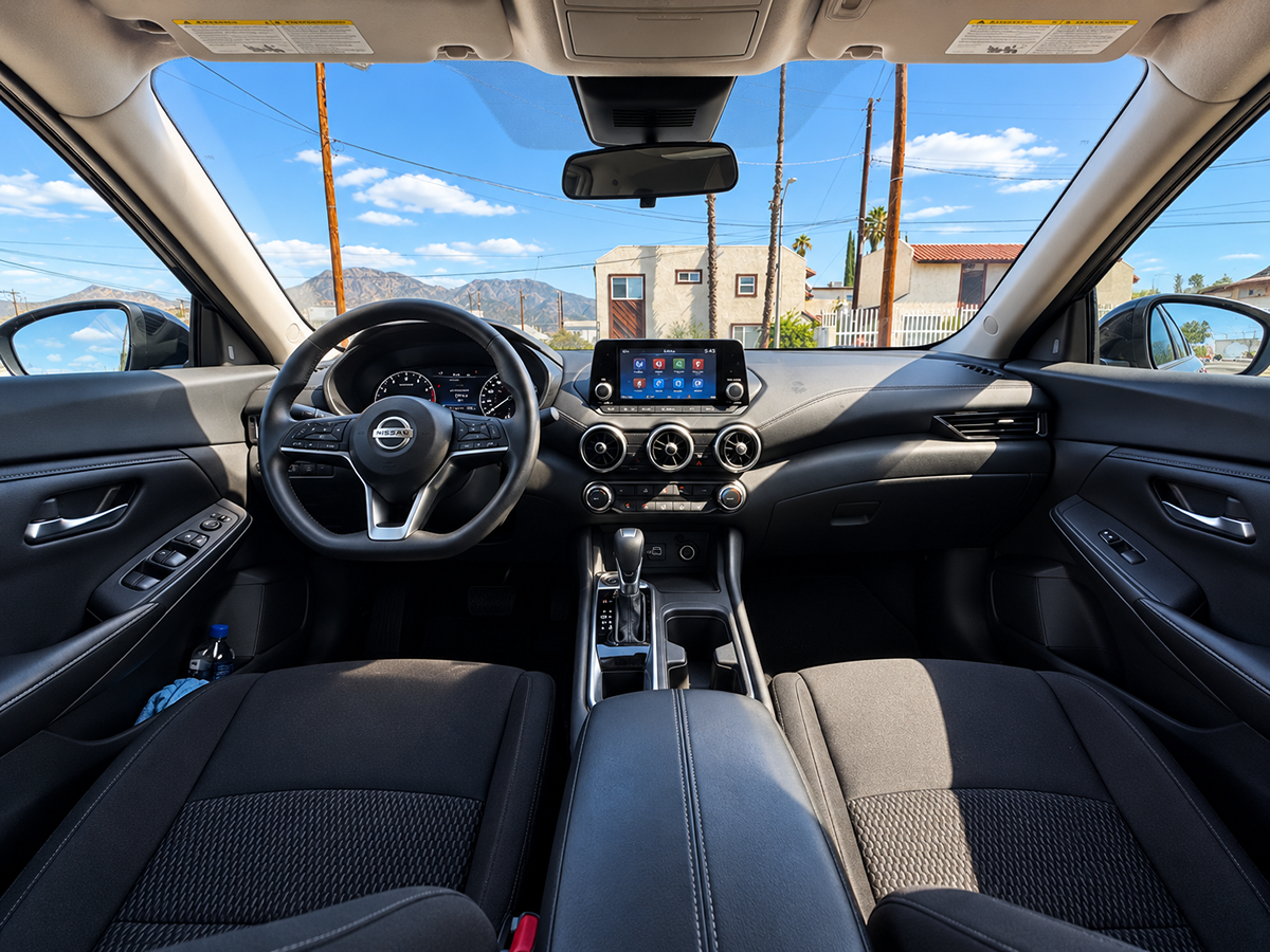 Nissan Sentra photo 11