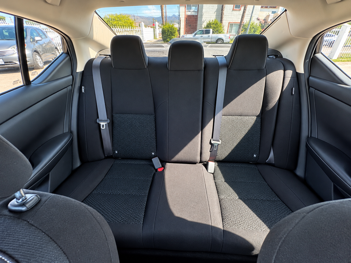 Nissan Sentra photo 26