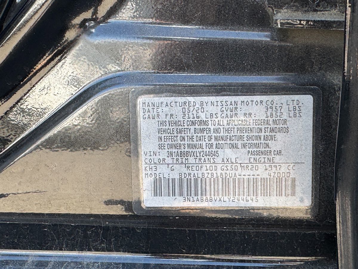 Nissan Sentra photo 33