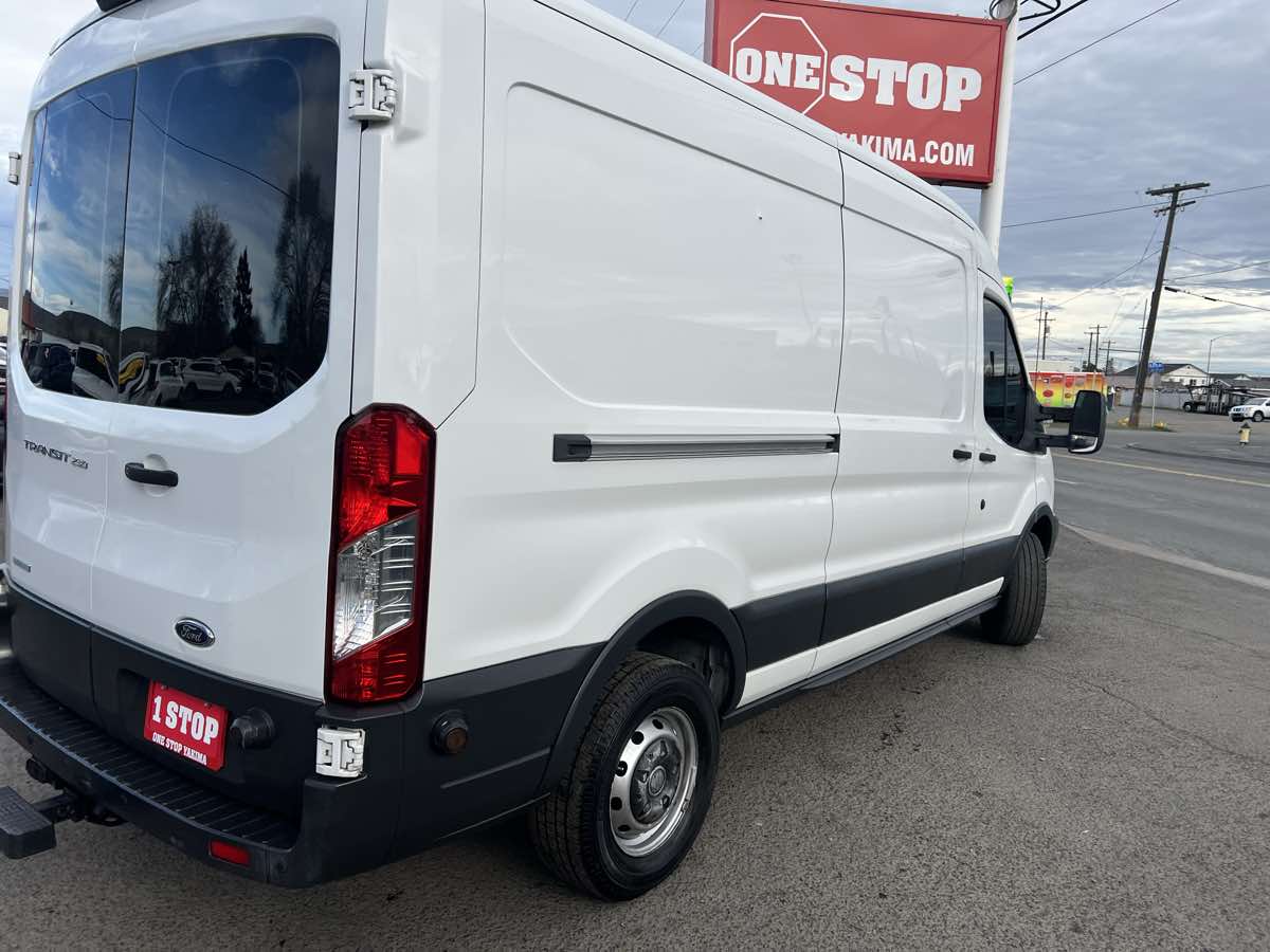 2018 Ford Transit Van Base - Photo 5