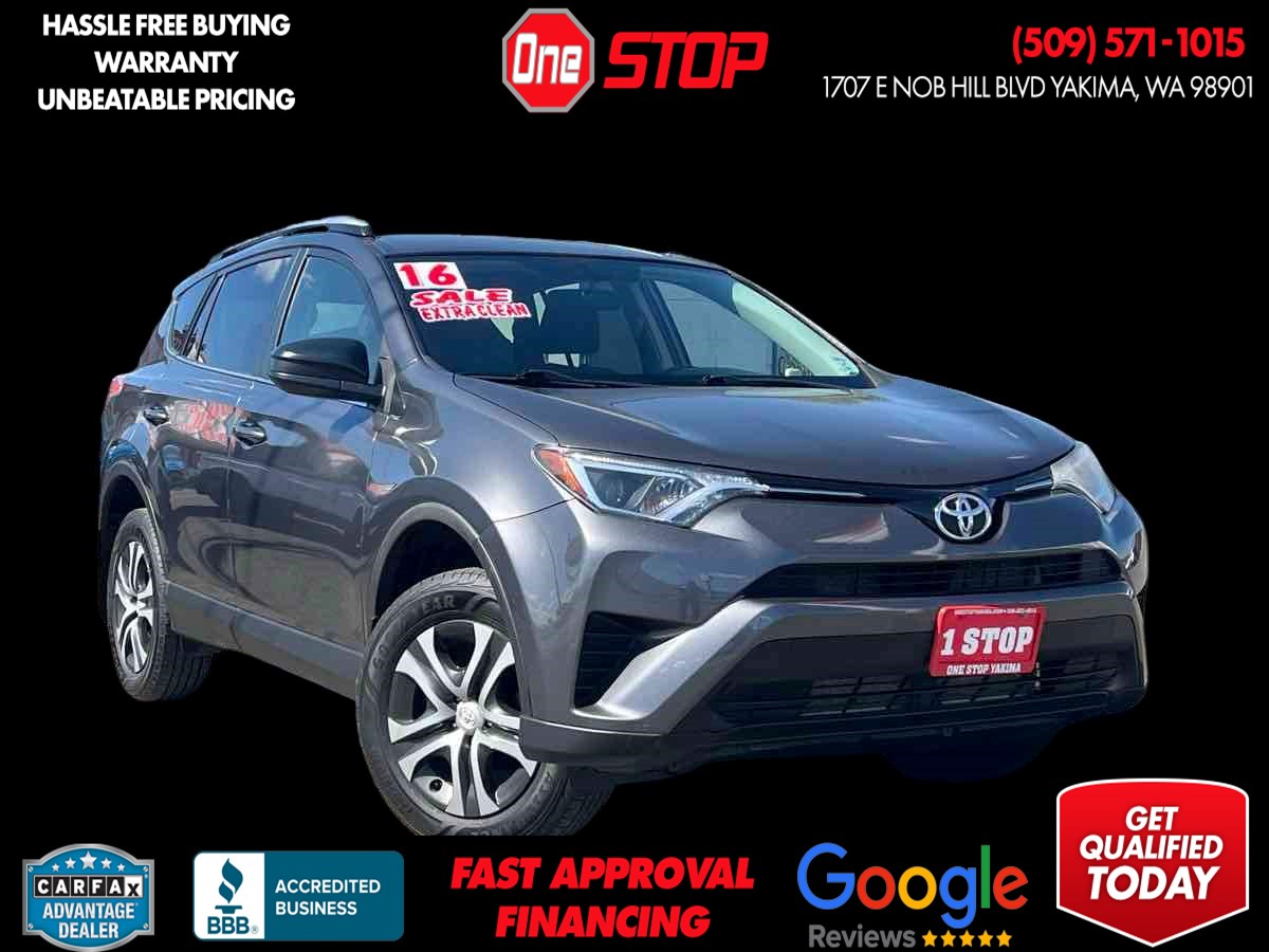 2016 Toyota RAV4 LE AWD's photo