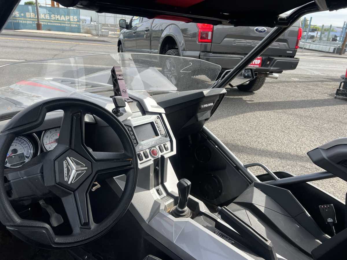 Used 2016 Polaris SLINGSHOT SL in Yakima