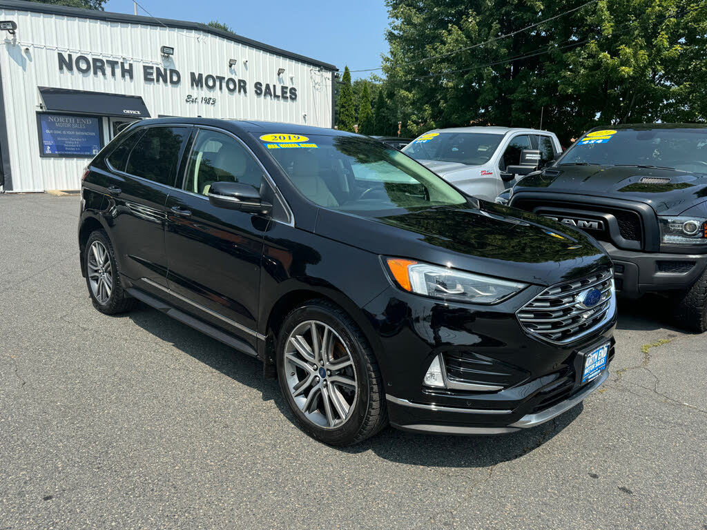 2019 Ford Edge Titanium