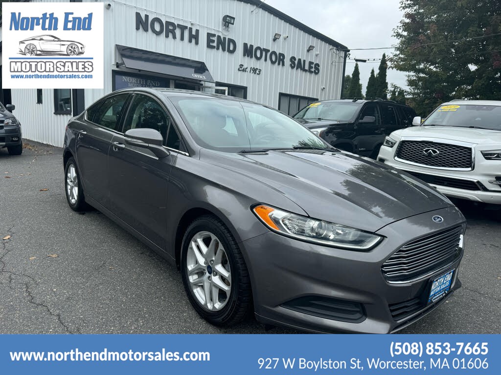 2014 Ford Fusion SE