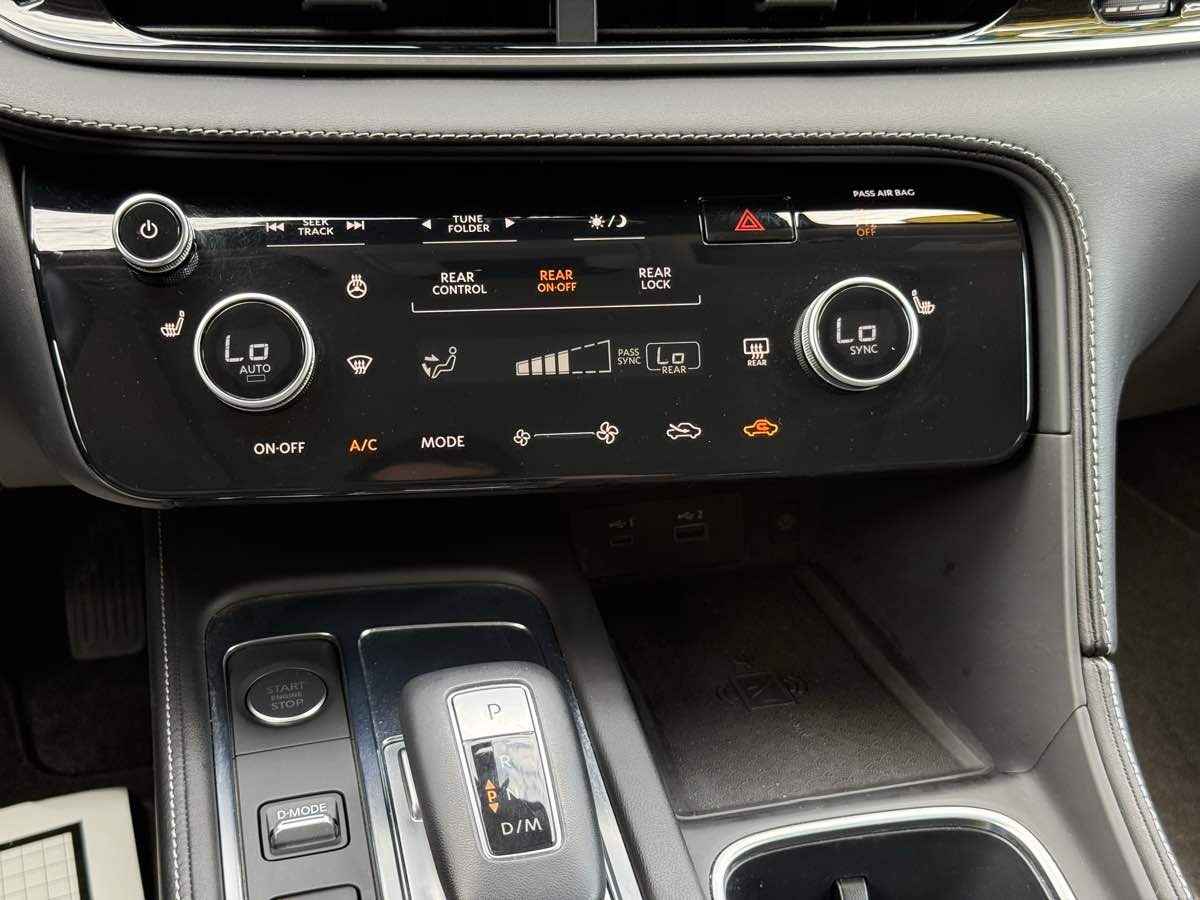 2023 Infiniti QX60 Luxe AWD photo 20