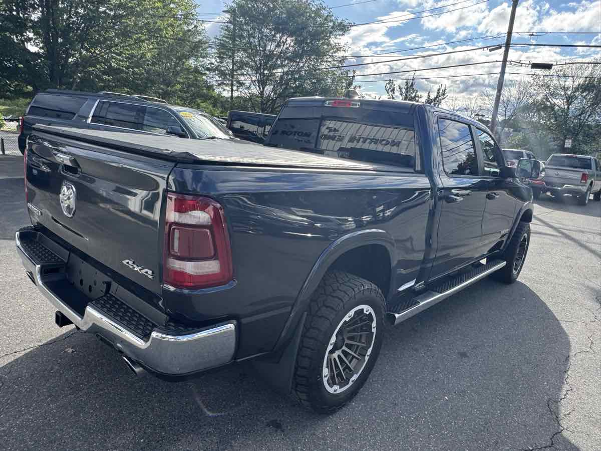 2019 Ram 1500 Laramie photo 3