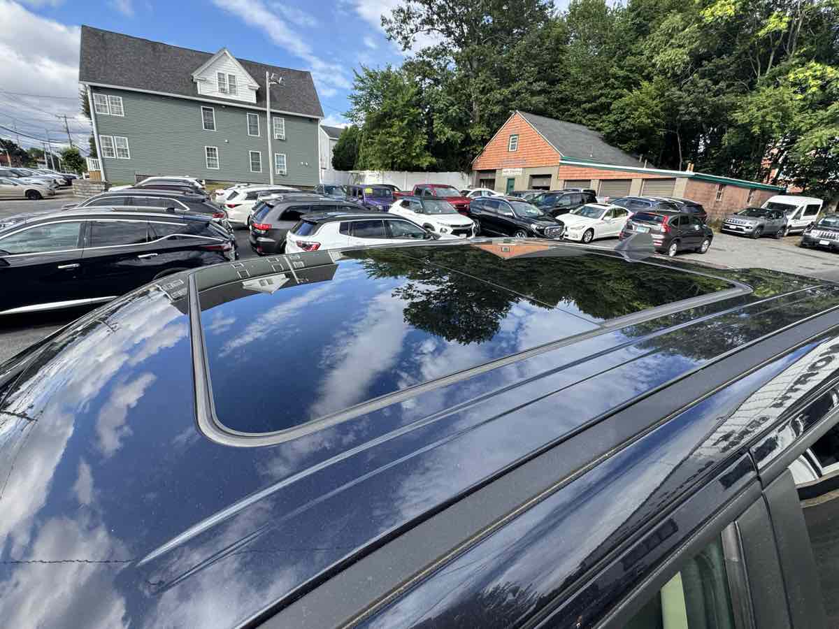 2019 Ram 1500 Laramie photo 15