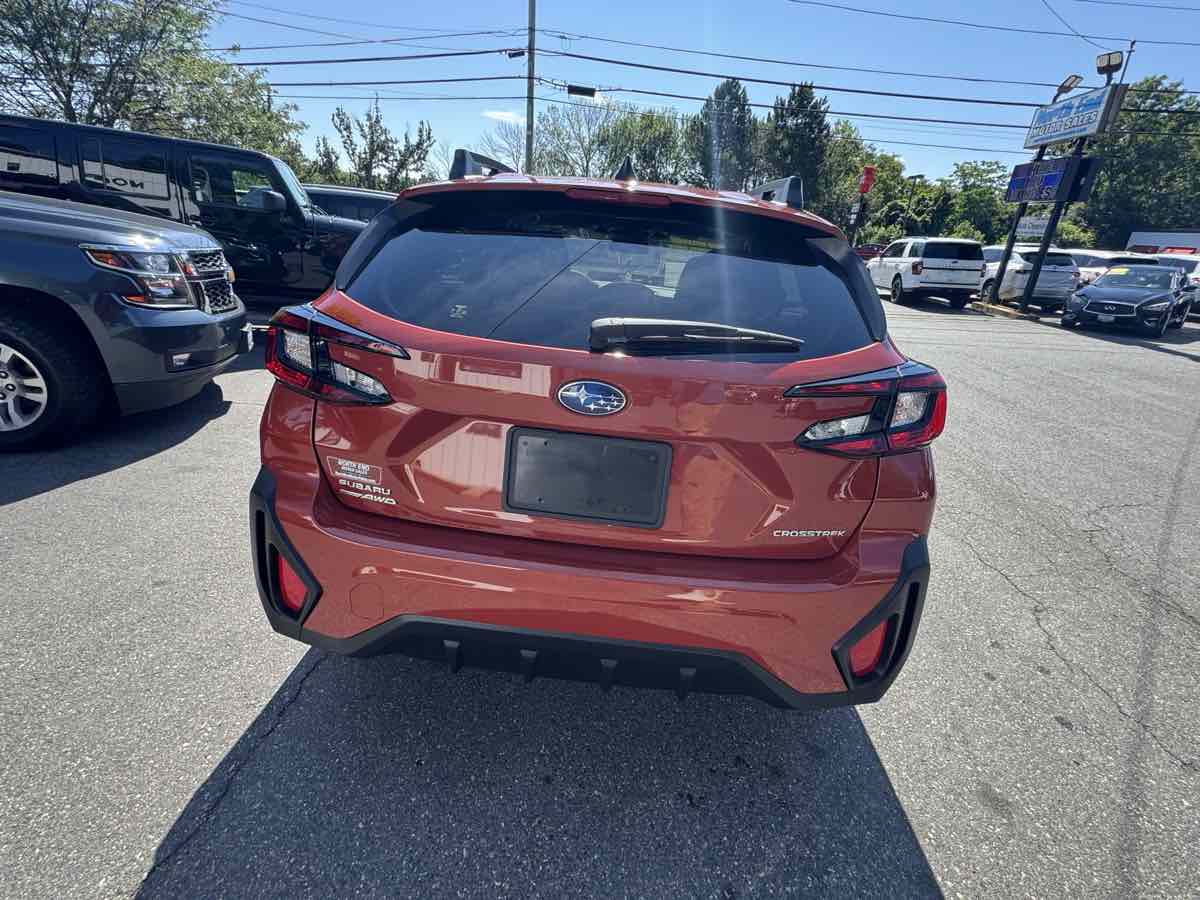 2024 Subaru Crosstrek Premium photo 4