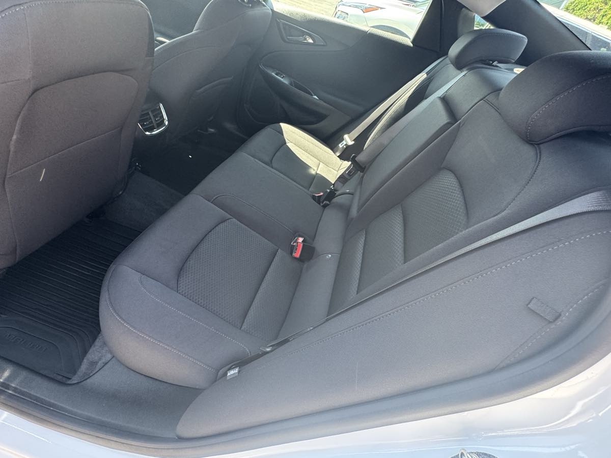 2023 Chevrolet Malibu 1LT photo 23