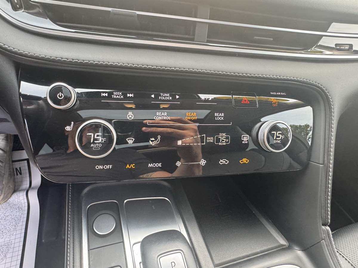 2024 Infiniti QX60 Pure AWD photo 16
