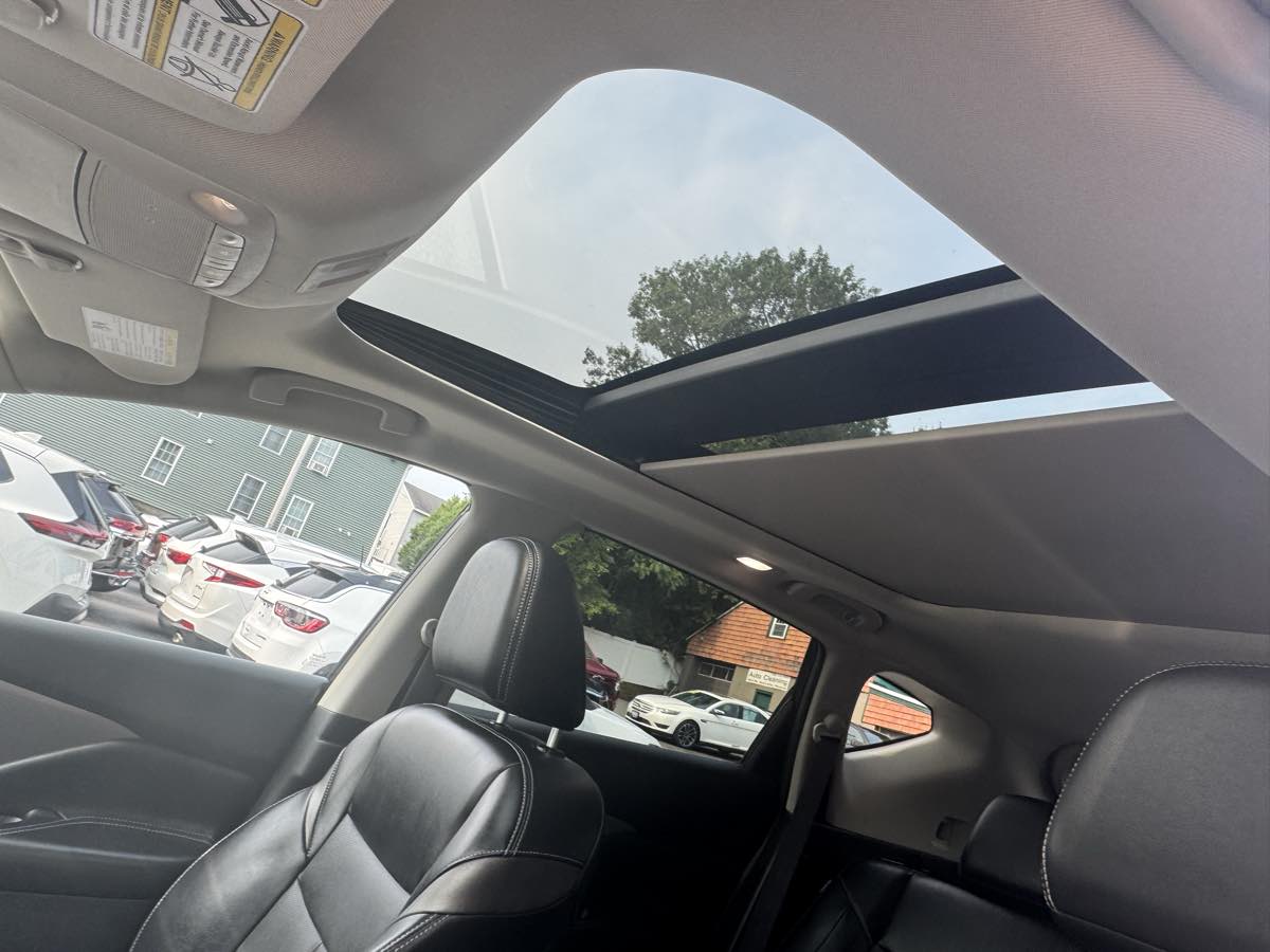 2021 Nissan Murano SL photo 19