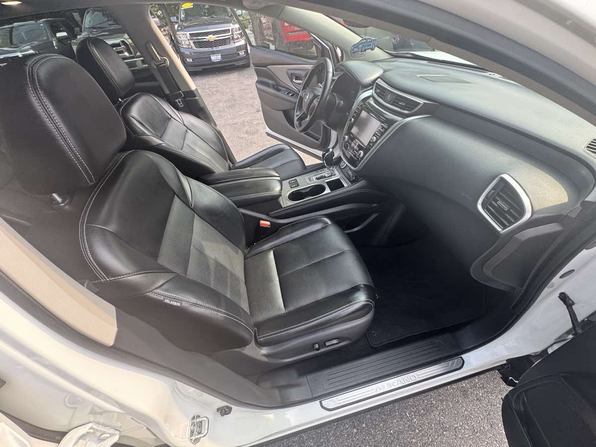 2021 Nissan Murano SL photo 21