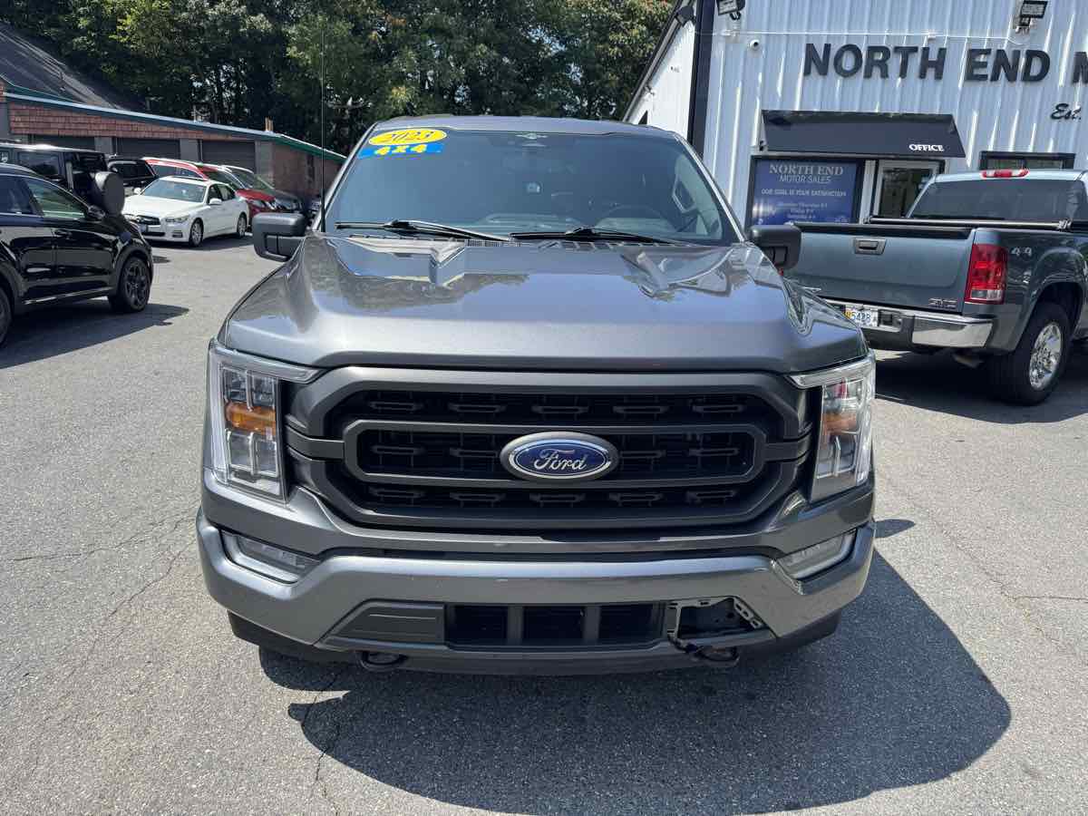 2023 Ford F-150 XLT photo 8