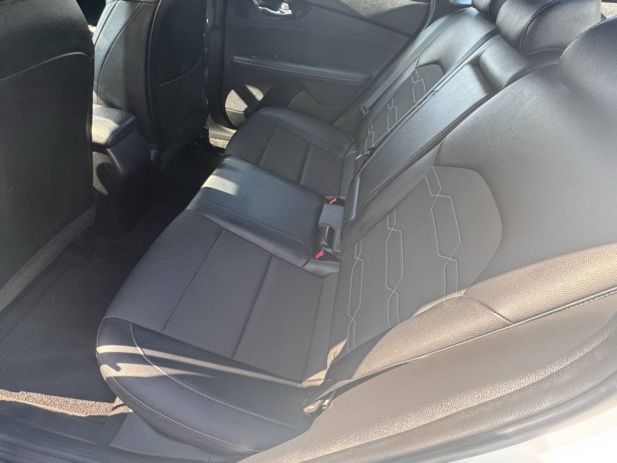 2023 Kia Forte GT-Line photo 22