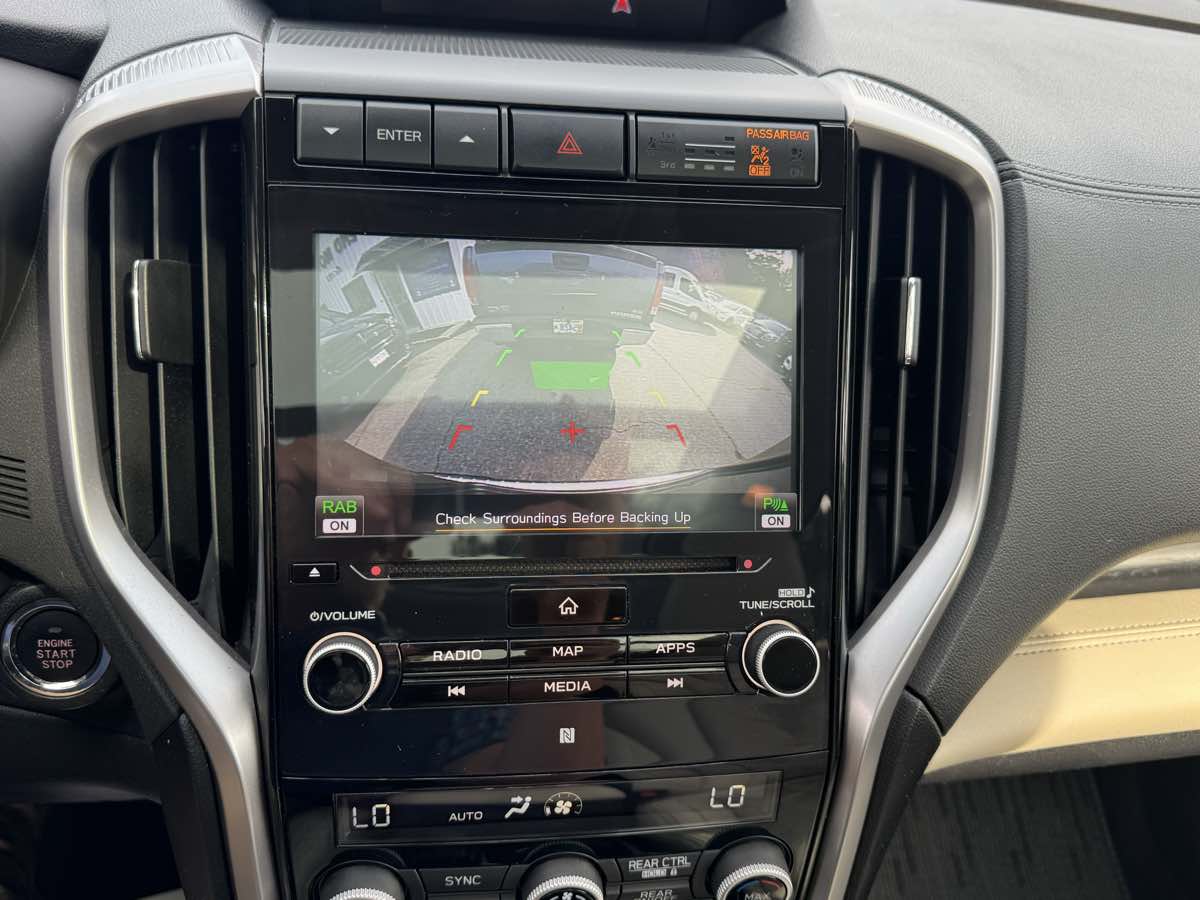 2022 Subaru Ascent Limited photo 21