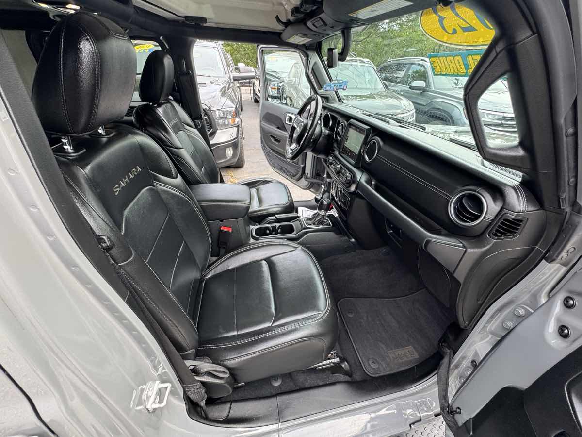 2023 Jeep Wrangler 4xe Sahara photo 18