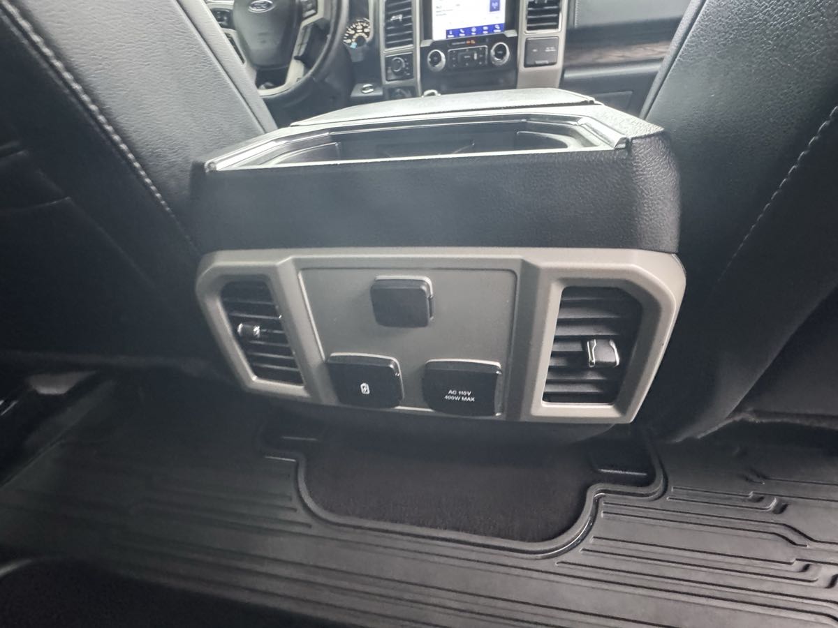 2019 Ford F-150 Lariat photo 27