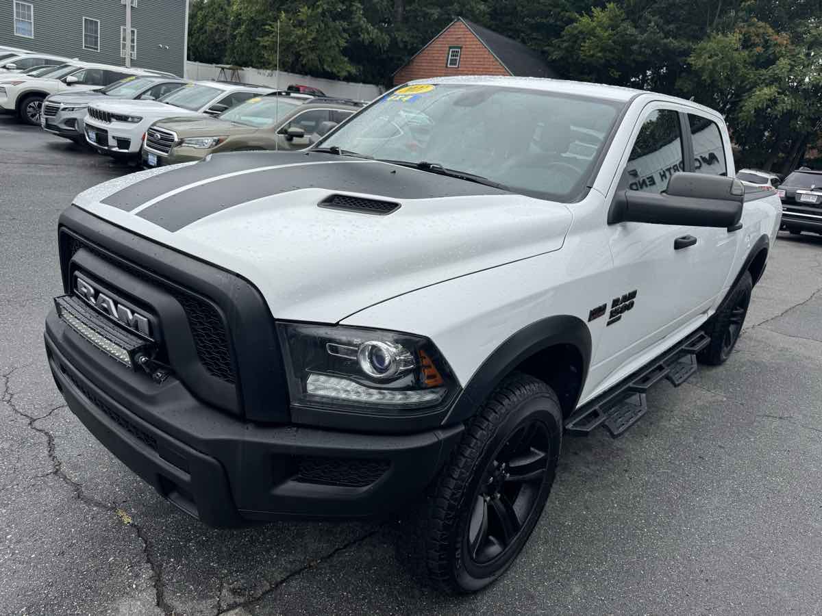 2021 Ram 1500 Classic Warlock photo 3